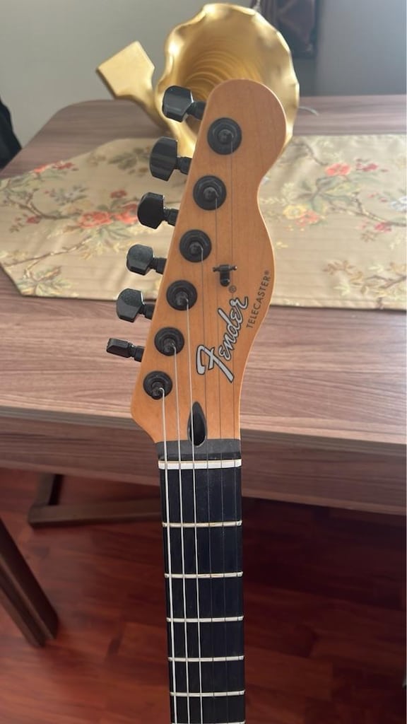 Fender Limited Edition Player II Advanced HH Ferrari Yellow + Katana 5 - 2