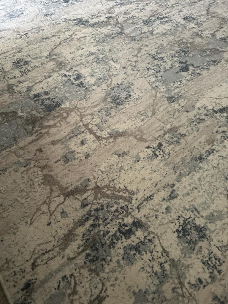 6 metre kare ince halı ( temiz) - 2