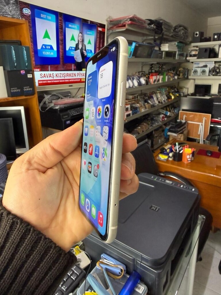 IPHONE 11 128 GB KUTULU TE CİHAZI - 3