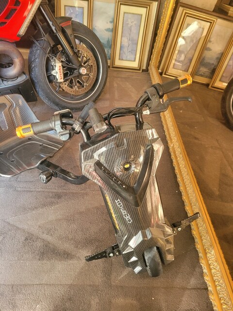 elektrikli drift scooter canavarı