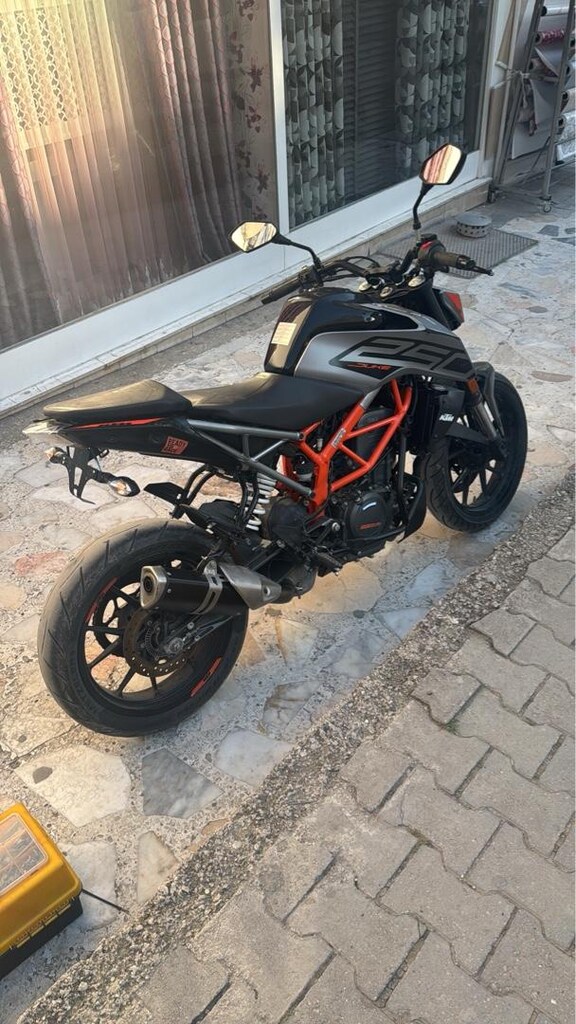 KTM DUKE 250 - 2