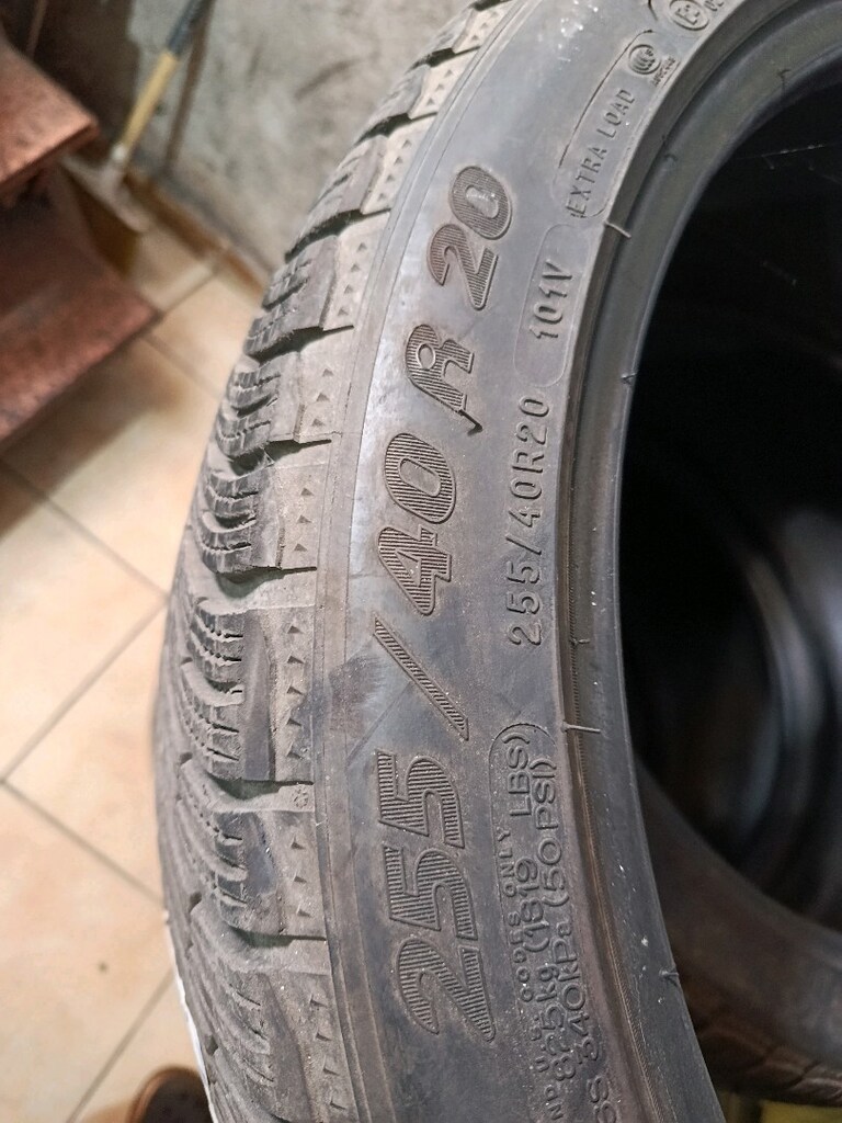 285 35 20 .2 adet +255 40 20 .2 adet Michelin - 4