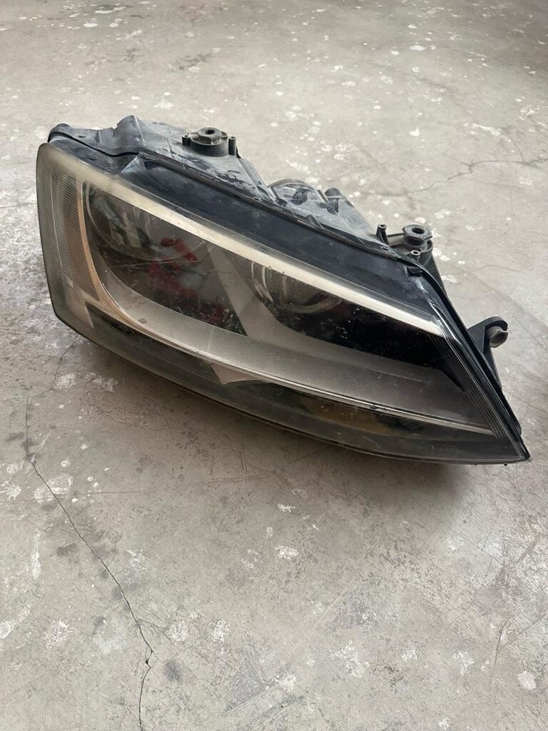 2014 Jetta Sağ far Orjinal Pazarlık var - 4