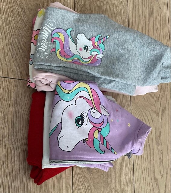 unicorn takım ve diğerler 3/4 yaşa uygun toplu satış gardrops uygulama