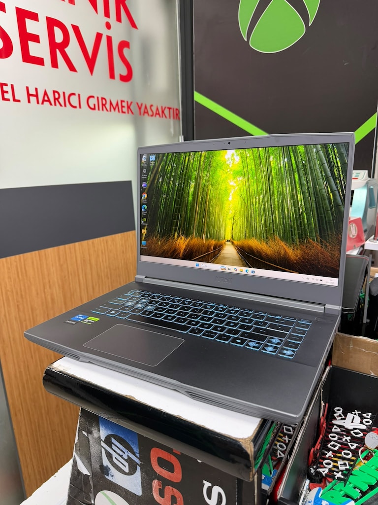 MSI İ5-13420H 16 GB RAM 512 GB SSD RTX 3050 E.K. MAĞAZADAN - 2