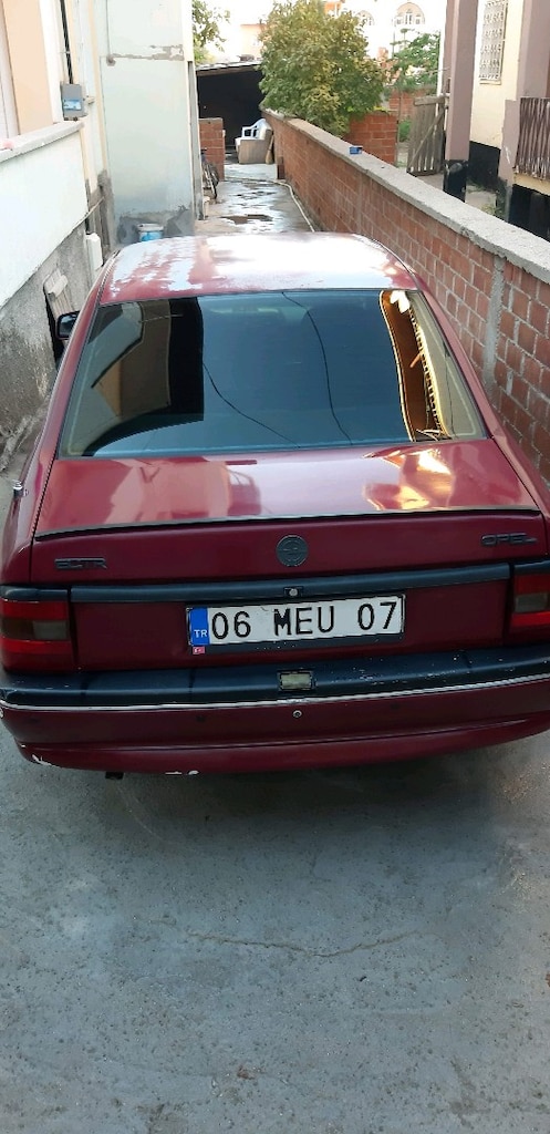 93 model Opel VectraGL A kasa 2000 - 7