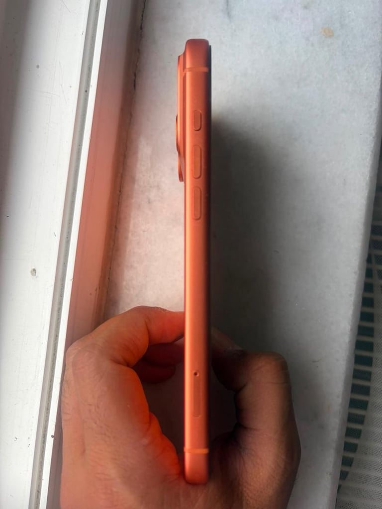 iphone 17 pro max turuncu