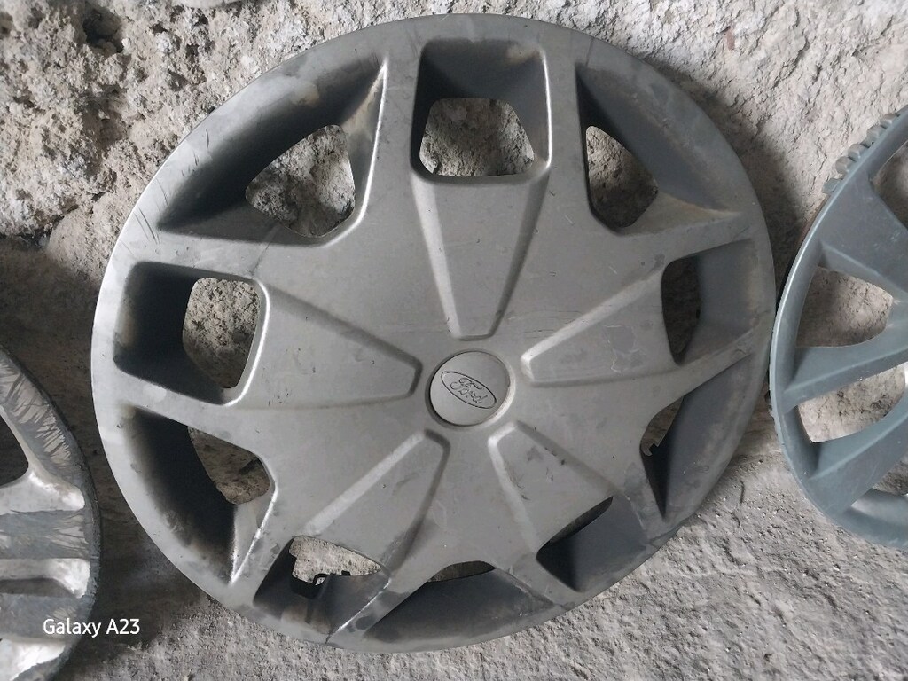 Renault ve diger araç markalar için tekli tamamlayıcı jant kapakları - 2