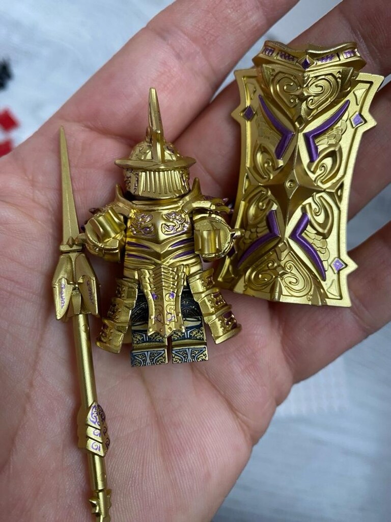 Tower Knight bordo&altın minifigürleri - 9