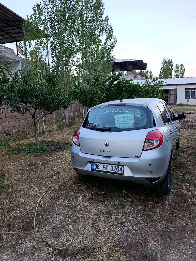 2009 model Clio 245. km Değişensiz son fiyat mesaj atmayn pazarlık içn - 3