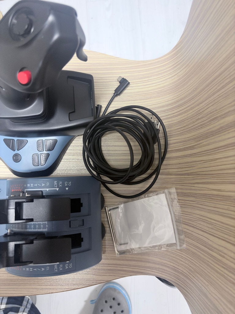WİNCTRL Winwing airbus kaptan side Joystick ve Gaz Kolu Seti 1 aylık - 8