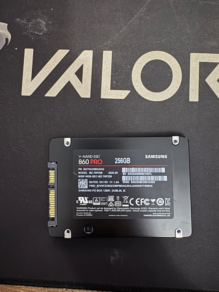 Samsung 860 PRO 256GB 2.5" SATA SSD - 2