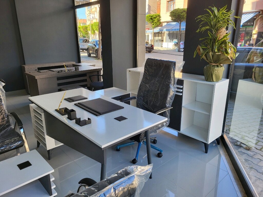 OFİS MOBİLYASI MAKAM ODASI BÜRO TAKIMI KOMPLE SET KOLTUKLAR DAHİL - 4