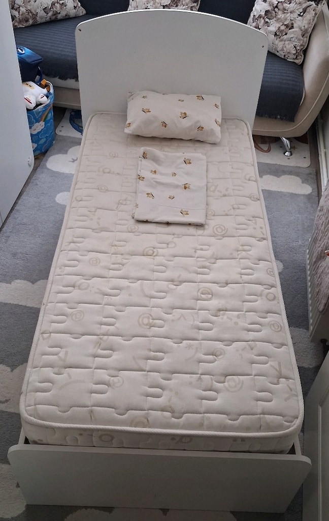Çilek Marka 80x160 Çocuk Karyolası + Orijinal Yatak-Temiz ve Sorunsuz - 3