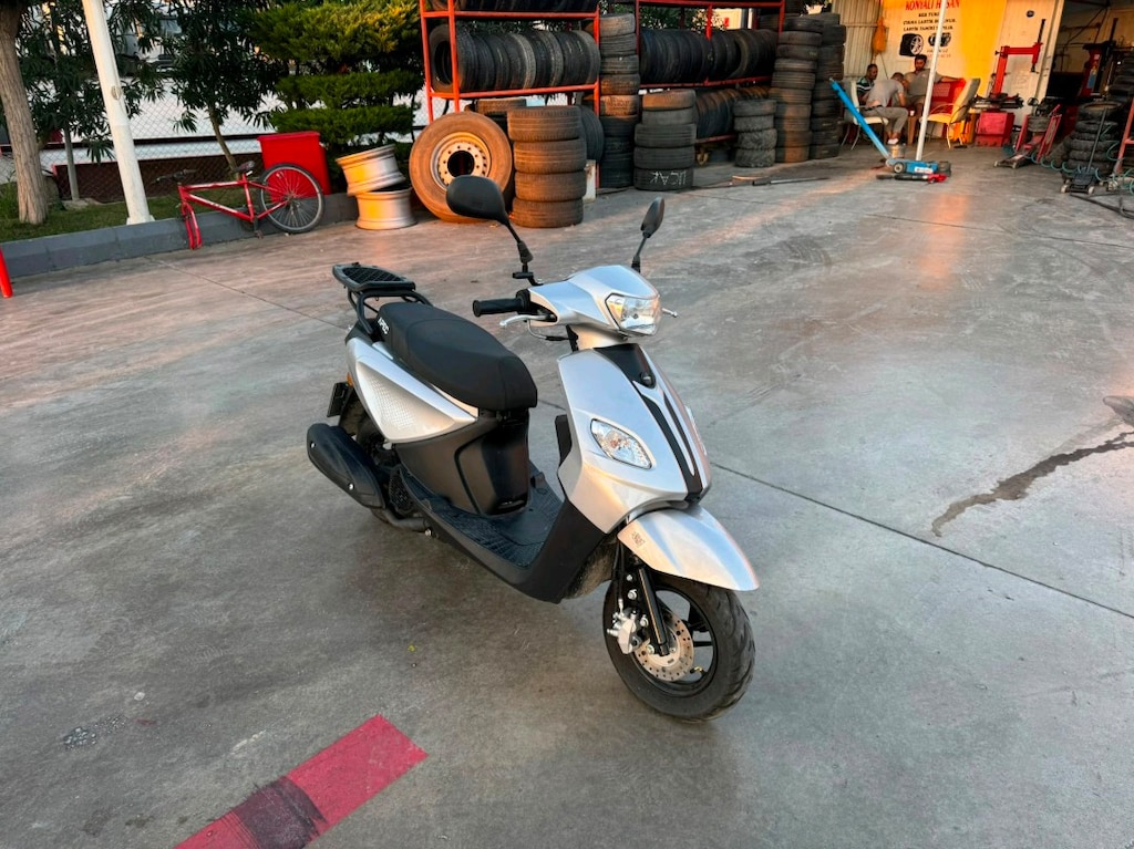Apec PS5 125 cc Scooter - 3