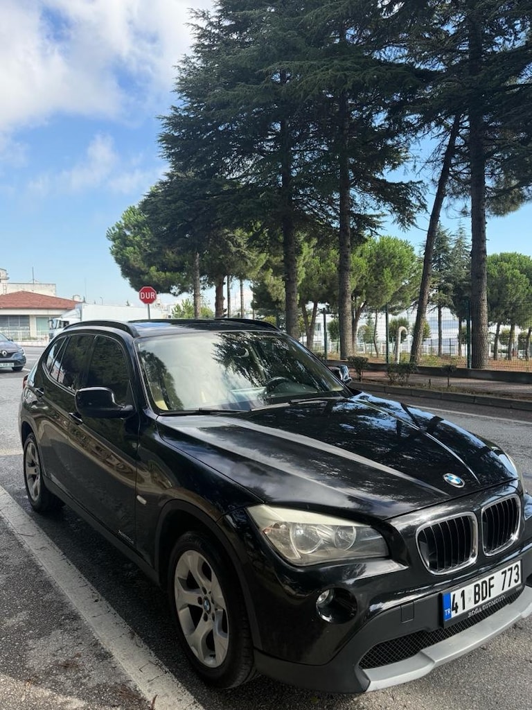 BMW X1 CAM TAVAN NBT EKRAN KOLTUK ISITMA - 2