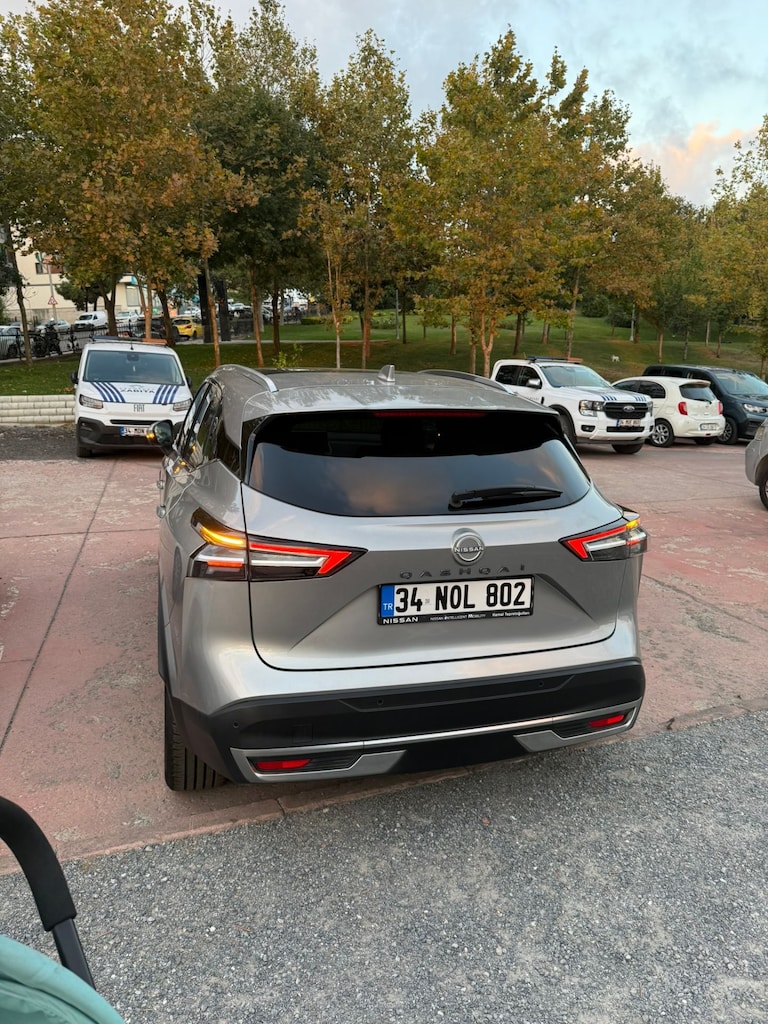 Sahibinden Nissan Qashqai CAM TAVANLI FULL PPF KAPLI - 3