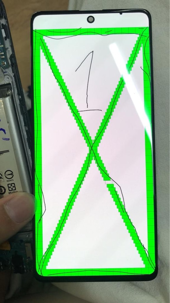 Samsung m31s küçük lekeli ekran - 2