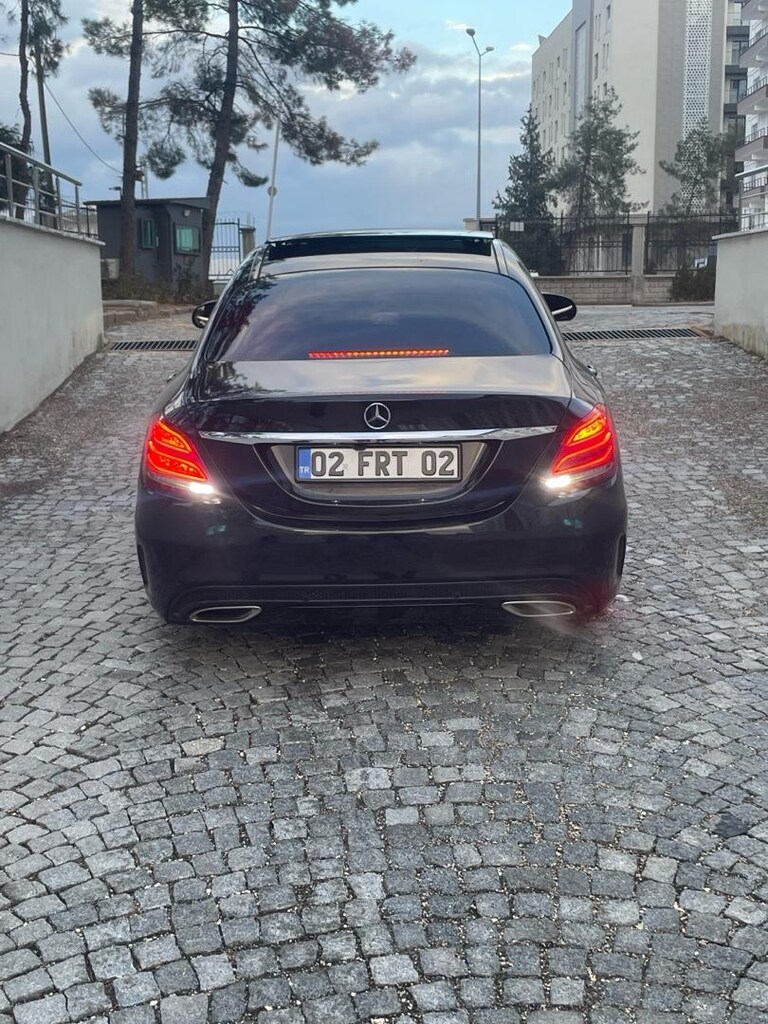 Sahibinden 2 parça boyalı c180 AMG - 6