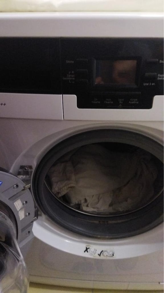 çalışır durumda çamaşır makinesi - 4