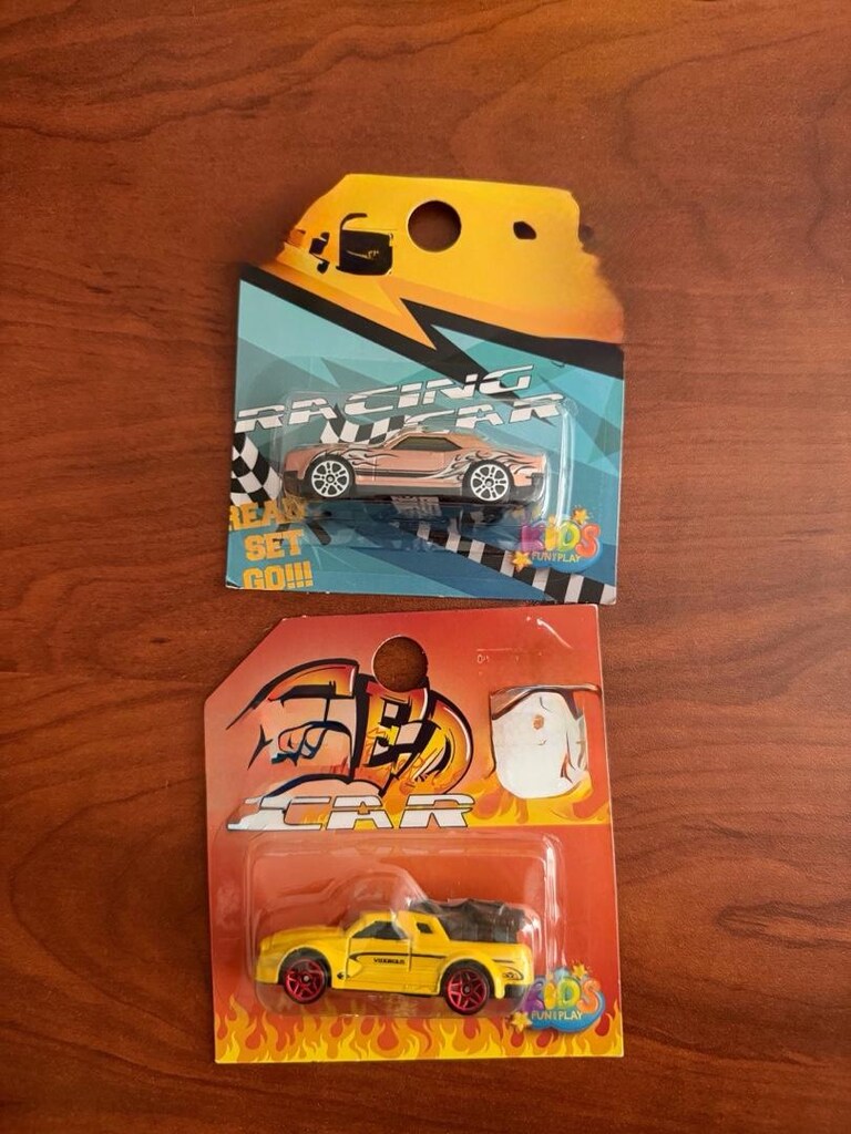 oyuncak arabaHot Wheels - 2