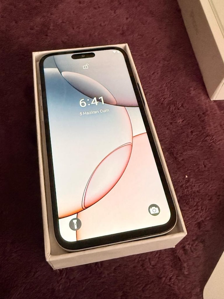 iPhone 17 pro Max - 3