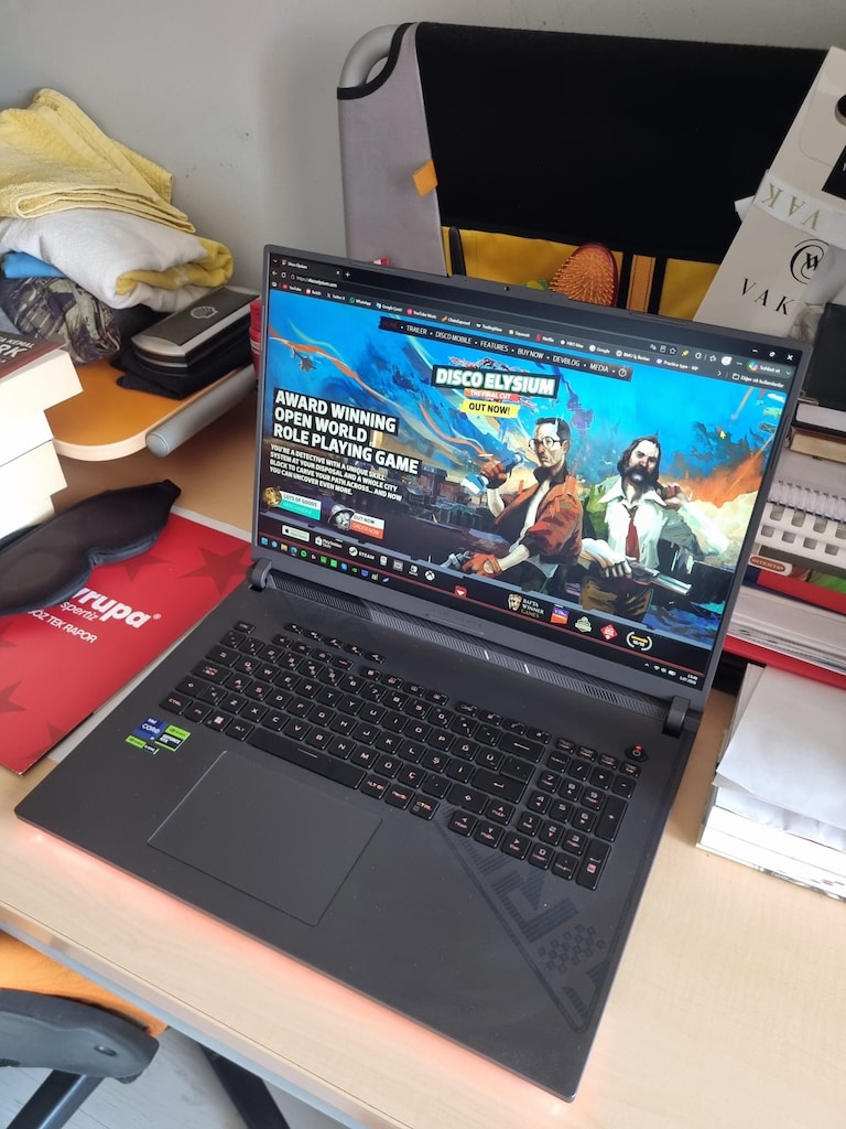 ASUS ROG STRIX G18 240hz RTX 4080 12GB İ9-13980HX