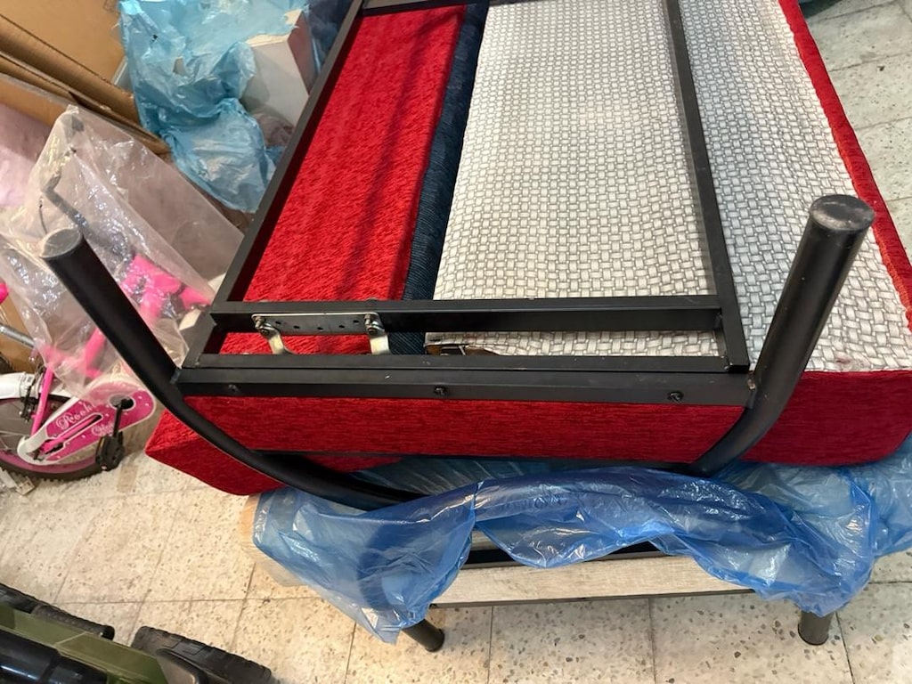 Açılabilir iki adet koltuk - 8