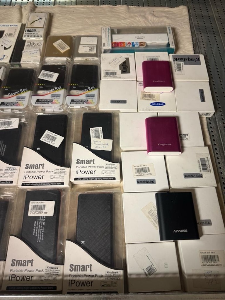 SIFIR POWERBANK STOĞU - 10.000 mAh / 20.000 mAh ( 30 parçadan fazla ) - 3
