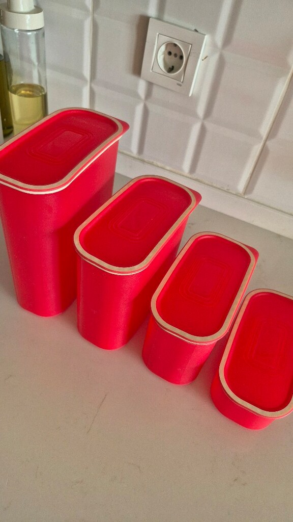 Tupperware su set saklama kabı - 3