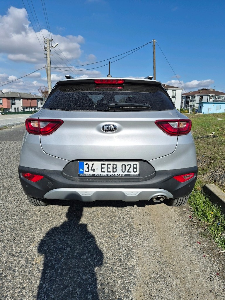 kia stonic suv sahibinden konforlu ve ekonomik - 12