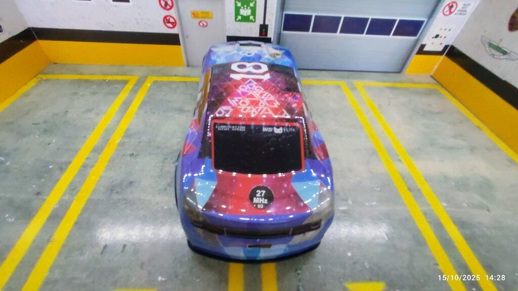 Camaro modeli pilli uzaktan kumandalı oyuncak - 8