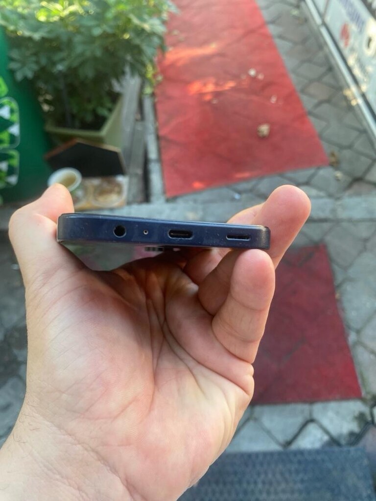 Samsung a15 NFC 256 gb 8 ram - 6