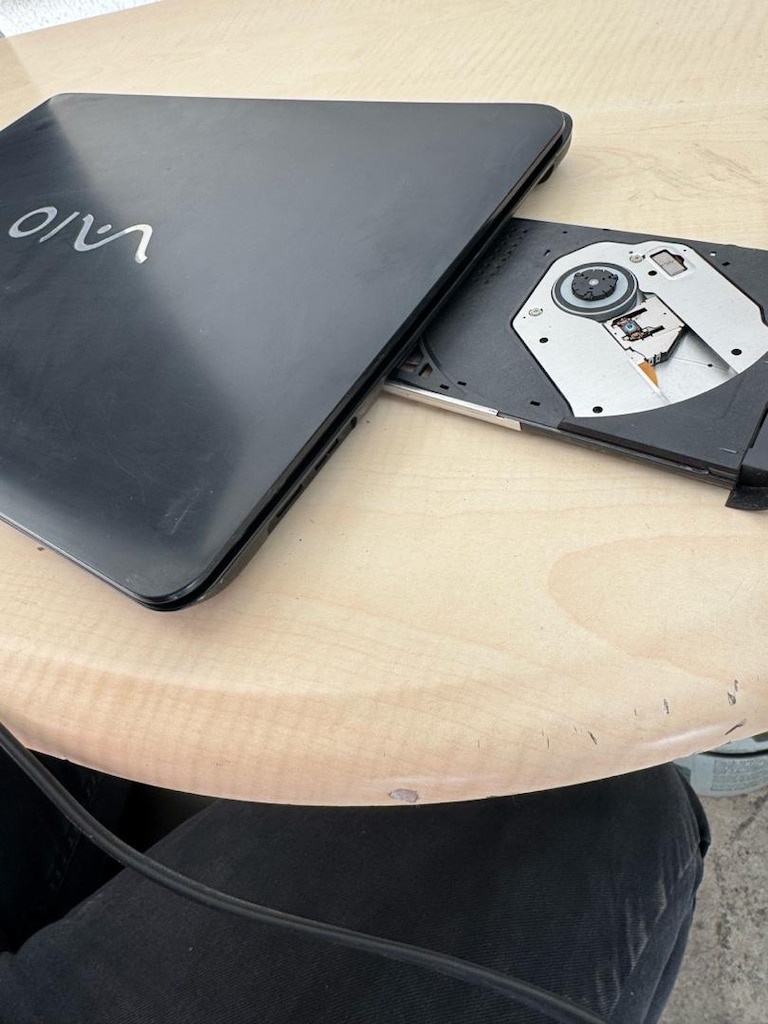 Sony Vaio i5 8GB RAM Laptop (Dükkan & POS İçin Kasa Niyetine) - 6
