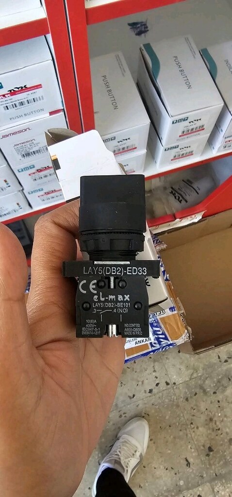 Buton grupları, klemens, skp pabuç, voltmetre ve daha fazlası - 10