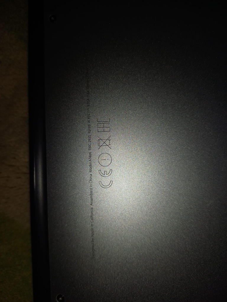Macbook Air 2015 + Monitör - 10