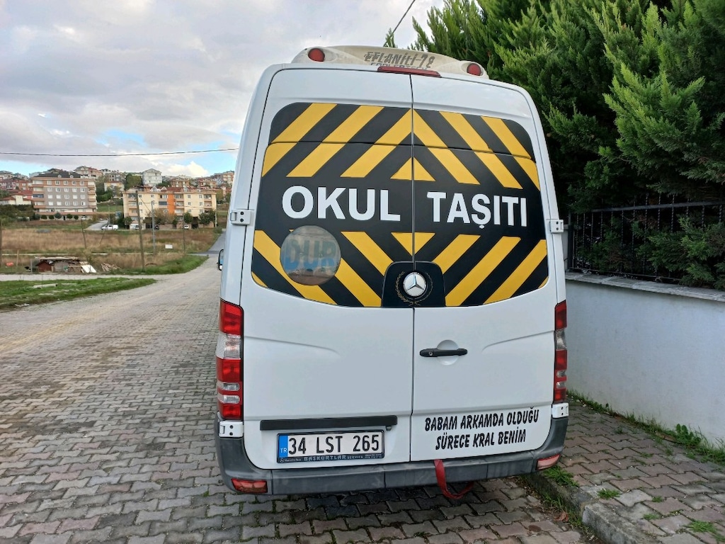 2012 model 16+1 sprinter - 7