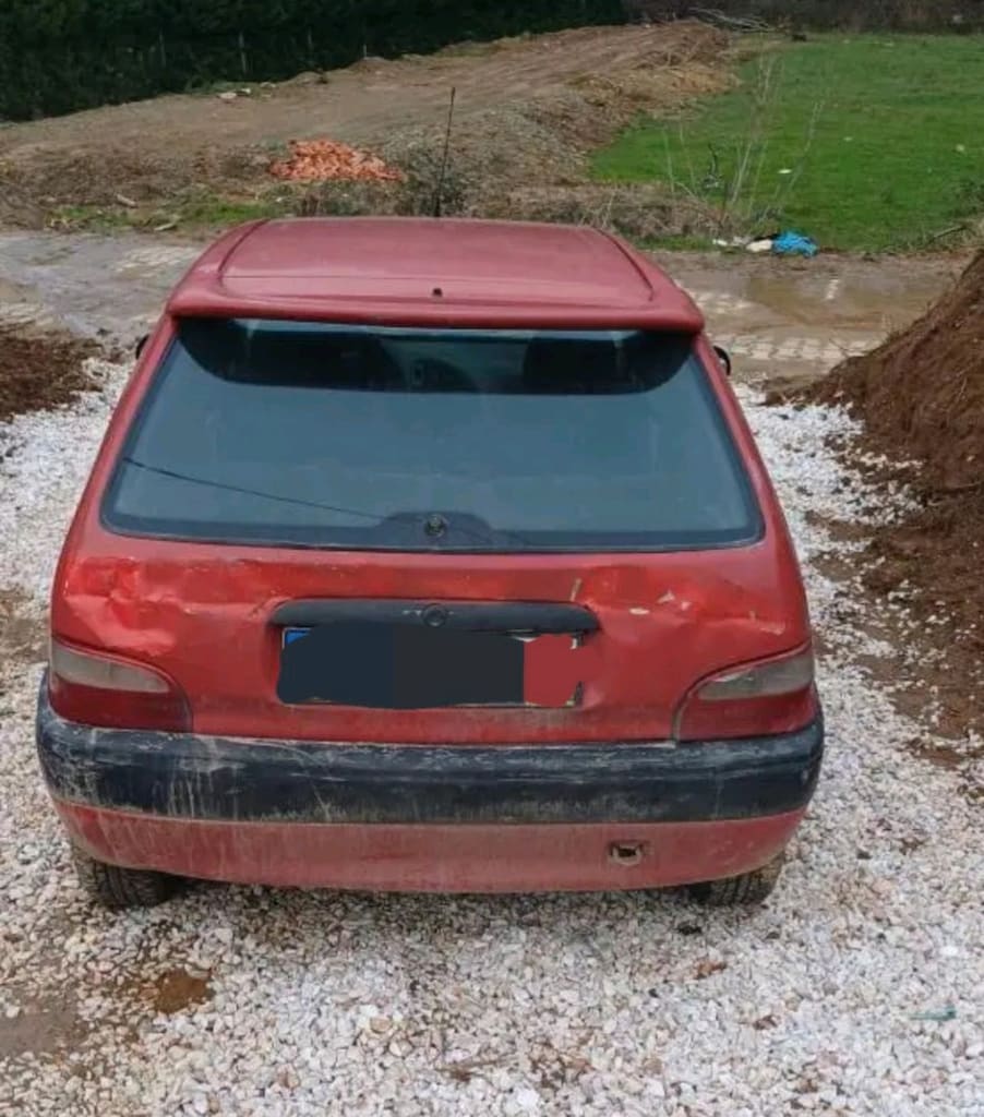 cıtroen saxo 1.5 dizel motor yürür güzel - 2