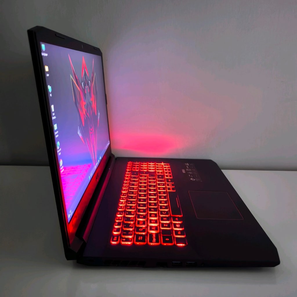 ACER GAMİNG / RTX3050 / 144 HZ / 16 RAM / 500 SSD / 17.3" BÜYÜK EKRAN - 6