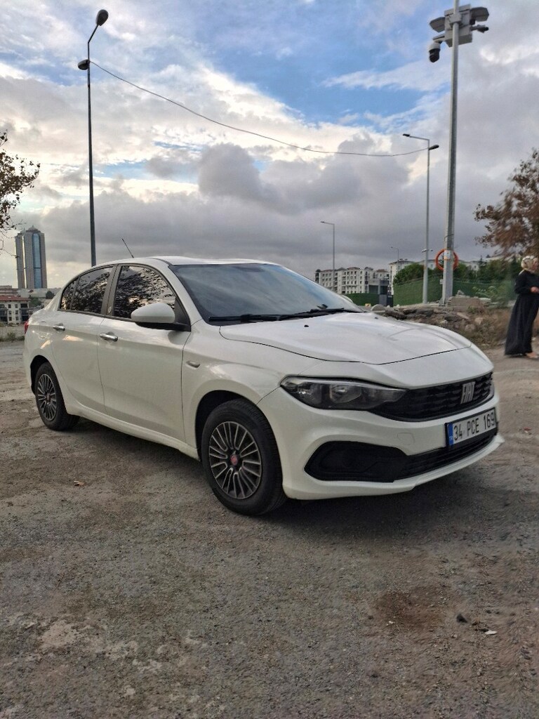 SAHİBİNDEN 2023 MODEL 38 BİN KM BOYA DEGİSEN HASAR KAYDI YOK - 9