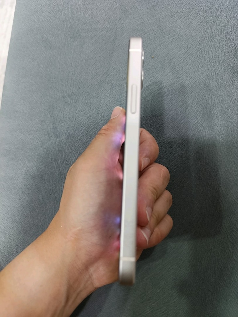 iPhone 12 - 5