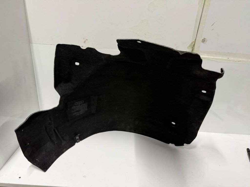 audi A5 sağ ön çamurluk davlumbazı arka sıfır orjinal 8T0821172M - 2