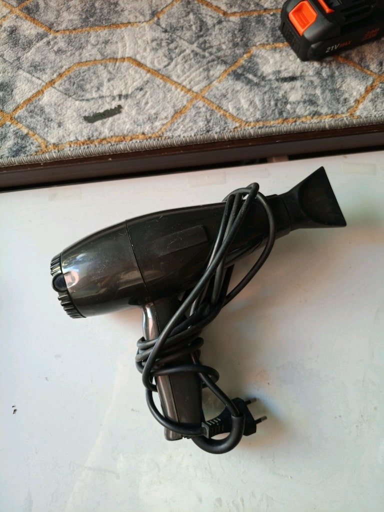 çalışır durumda fön makinesi saç kurutma makinesi - 3