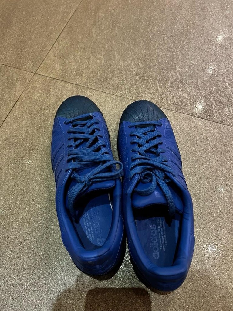 Adidas - 2