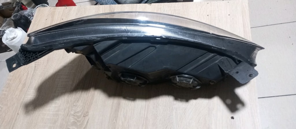 Ford Focus Sol Ön Far Motorlu LED li 2008-21 - 2