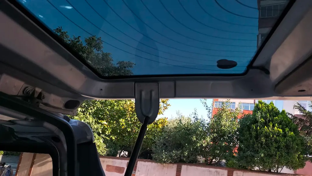 Temiz aile arabası full orjinal araba. - 9
