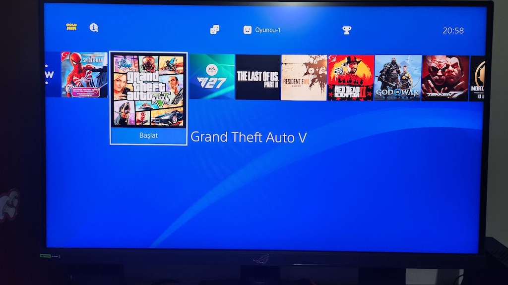 PS4 PRO 1 TB 4K HDR, Spider-Man Özel Seri, FC27+15 Oyun, 3 Kollu - 7