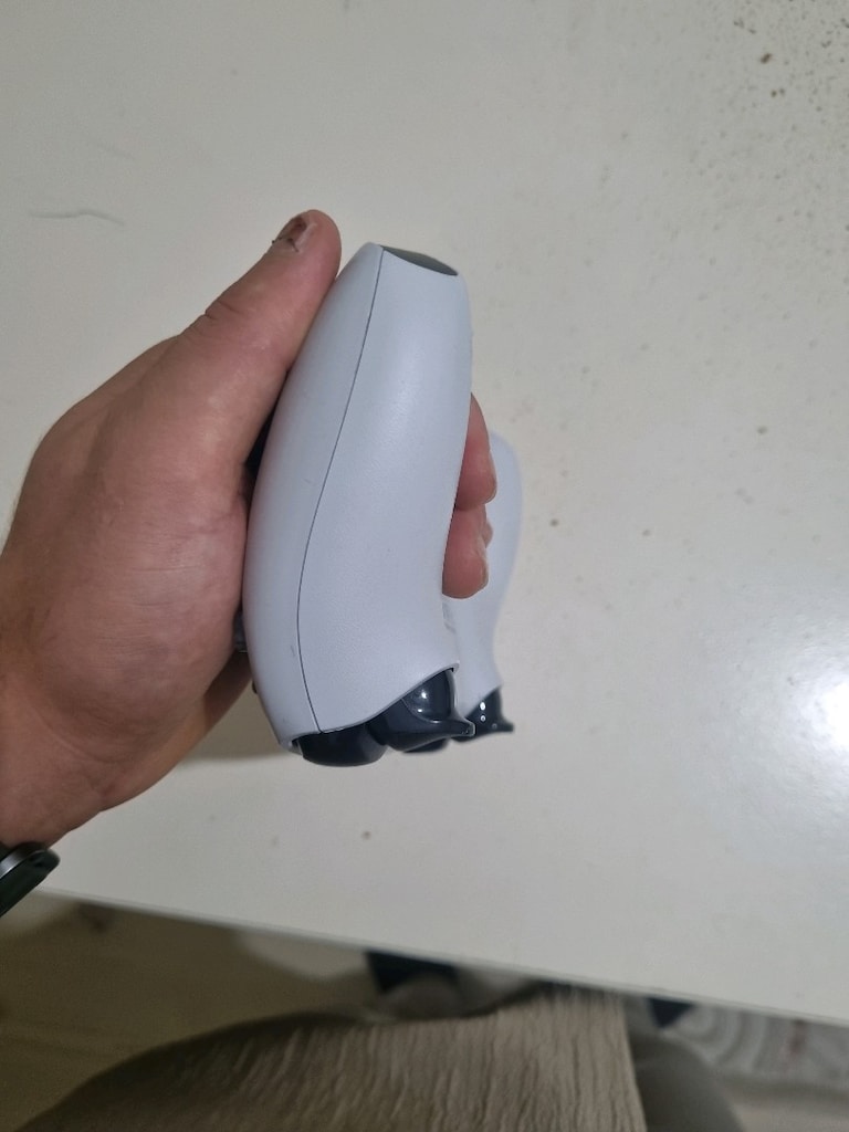 temiz dualsense V2 - 4