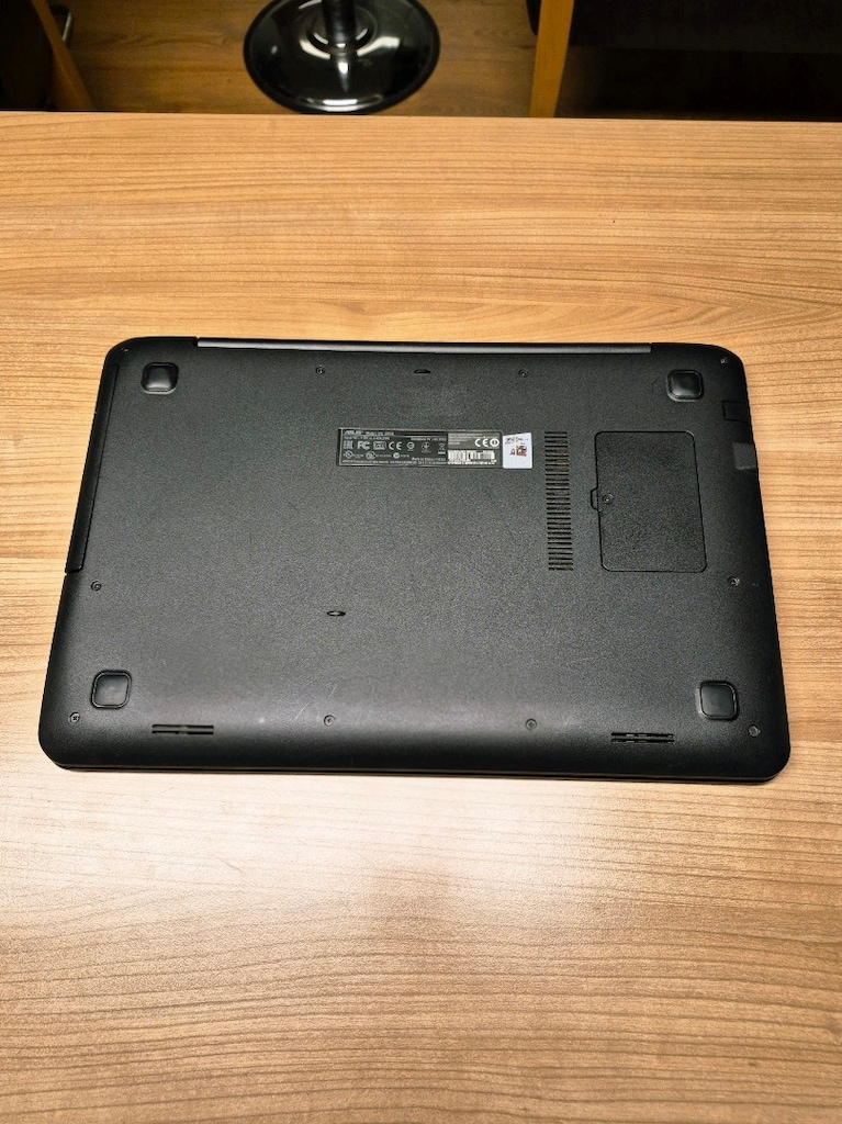 Laptop ASUS i5 İşlemci 12GB Ram 240GB SSD Pili Yeni - 8