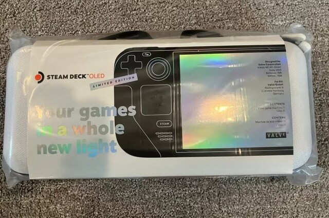 Steam Deck 512 GB Taşınabilir Oyun Konsolu